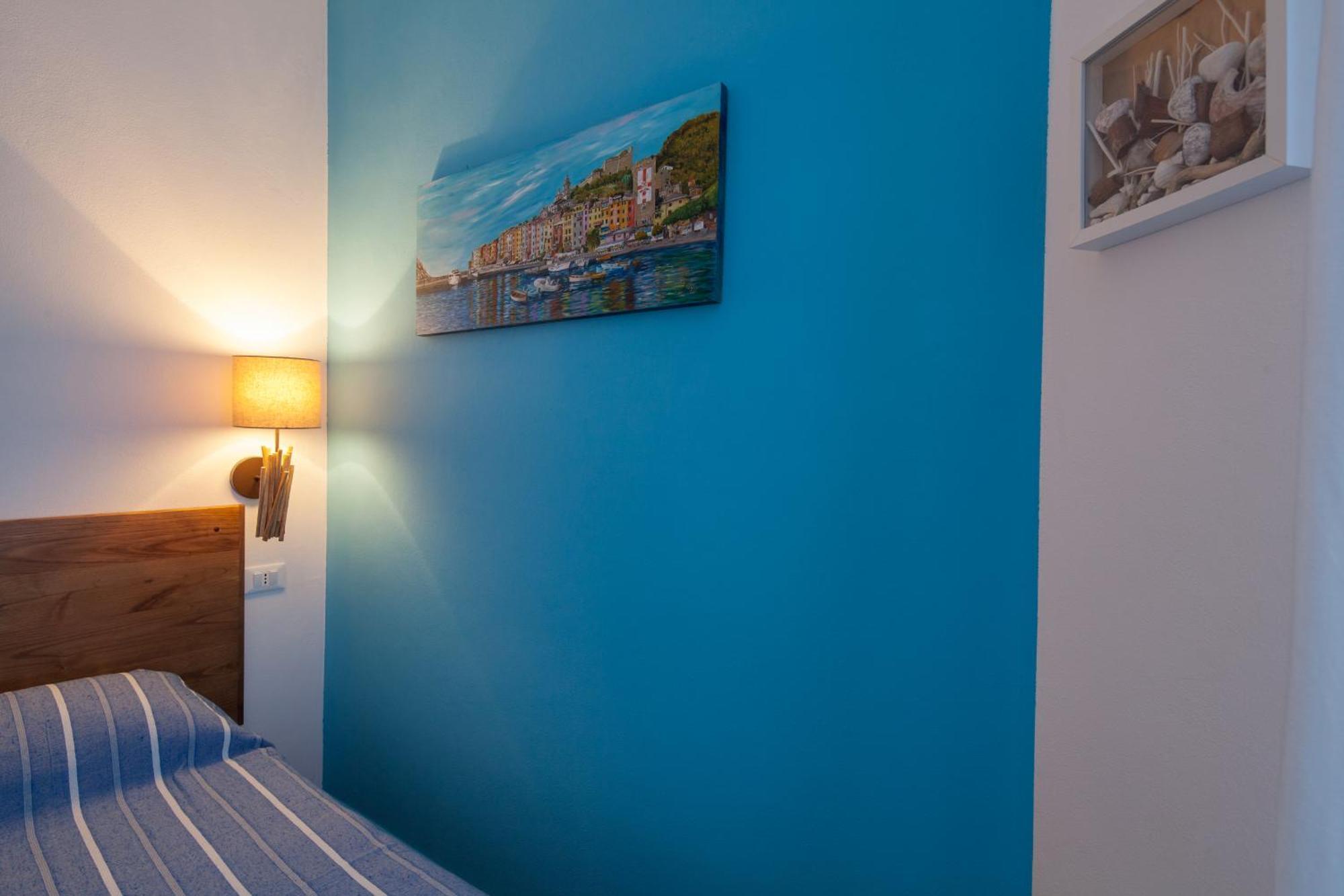 Cinque Terre Charme Rooms Специя Экстерьер фото