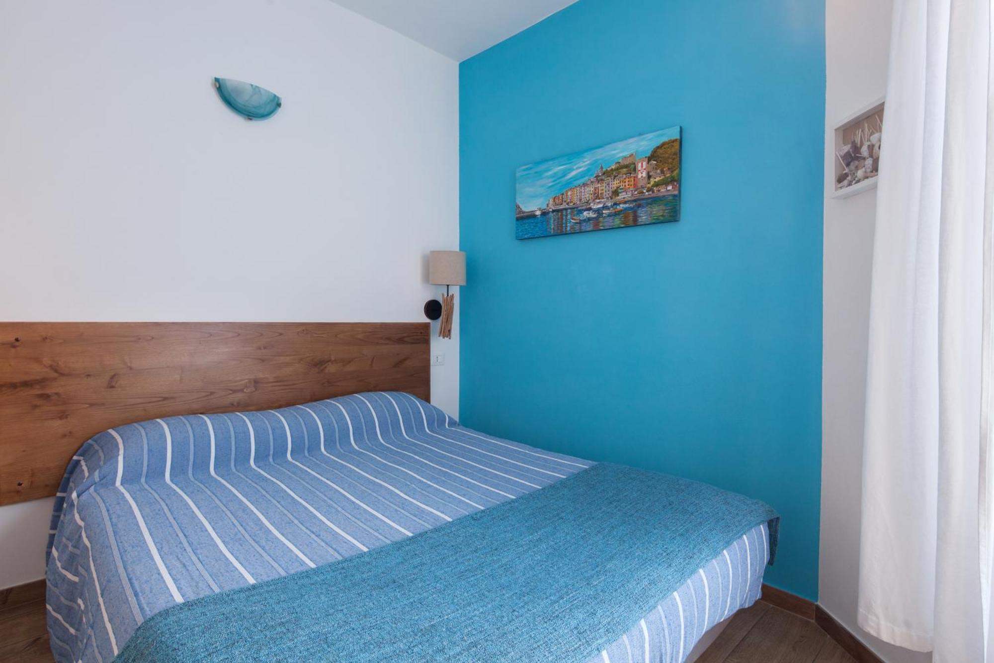 Cinque Terre Charme Rooms Специя Экстерьер фото