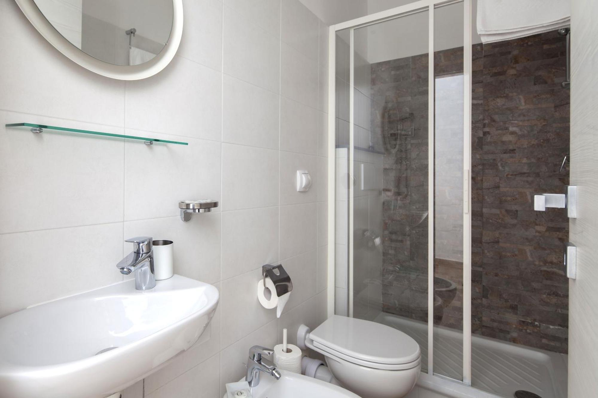 Cinque Terre Charme Rooms Специя Экстерьер фото