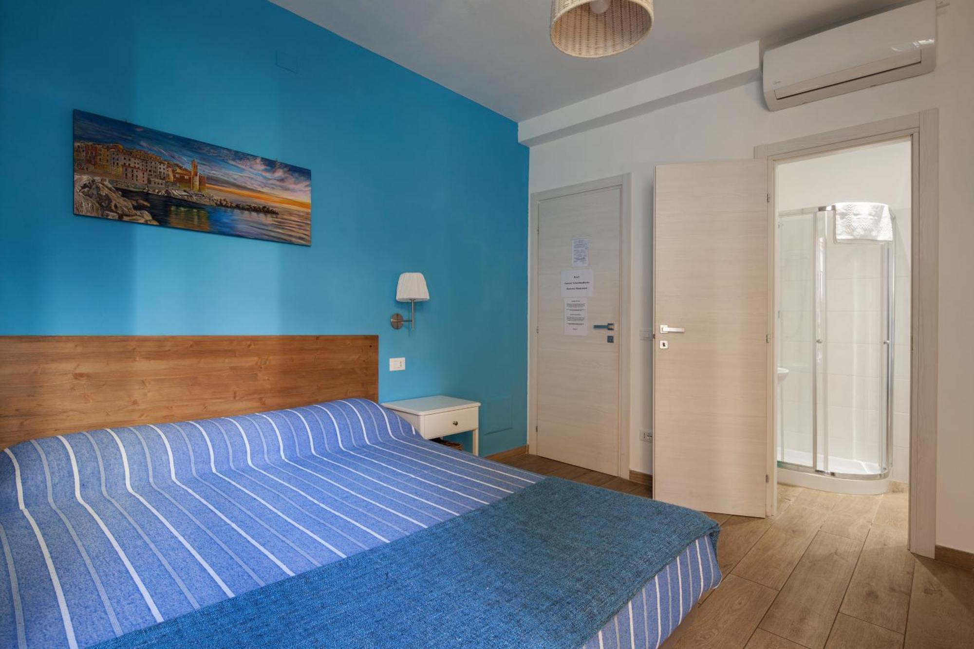 Cinque Terre Charme Rooms Специя Экстерьер фото